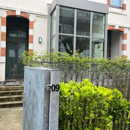 Duplex A 10 Min De *